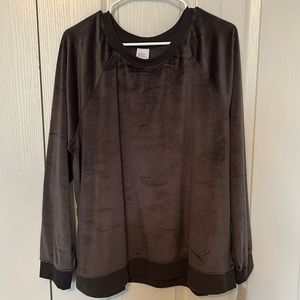 Soft and light sweatshirt from Target. Never worn and tags still on. Size XXL